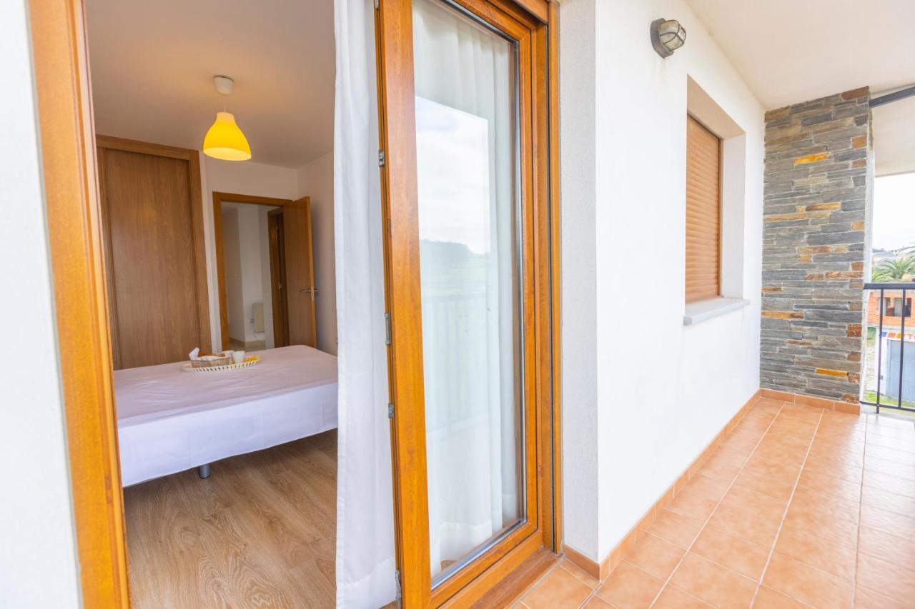 Apartagal-Playa De Llas, Foz Exteriör bild