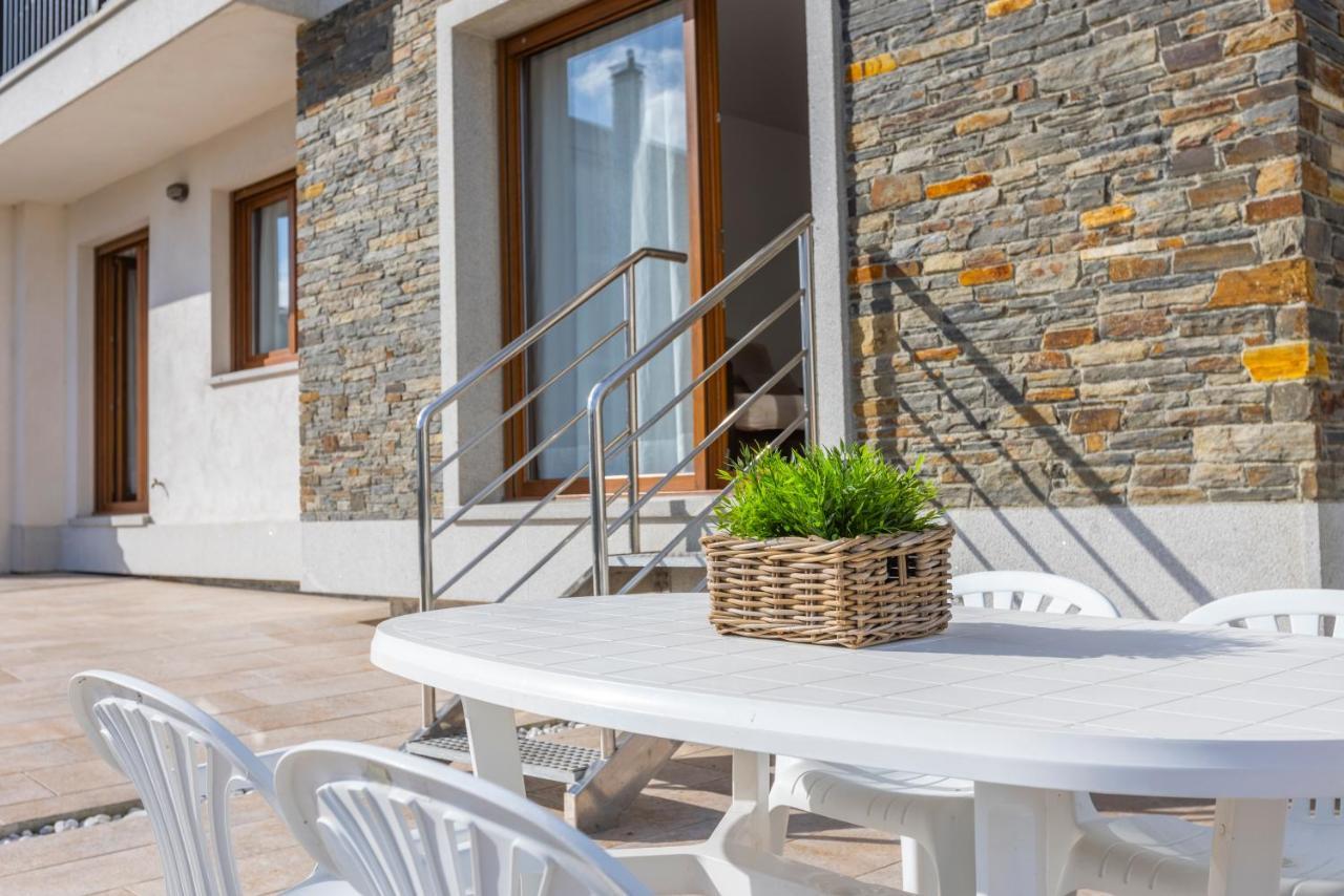 Apartagal-Playa De Llas, Foz Exteriör bild